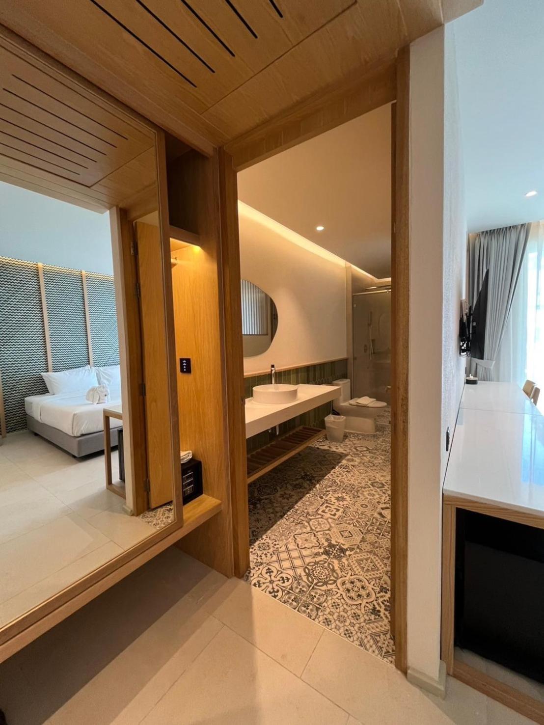 Peach Hill Resort - Sha Extra Plus Ката Бийч Екстериор снимка